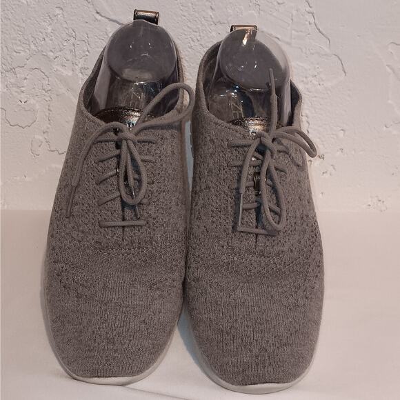 Cole Haan Zerogrand Shoes / US 10 / Gray Knitted Material - Picture 2 of 4